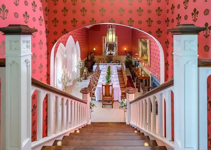 Jenkinstown Castle House *