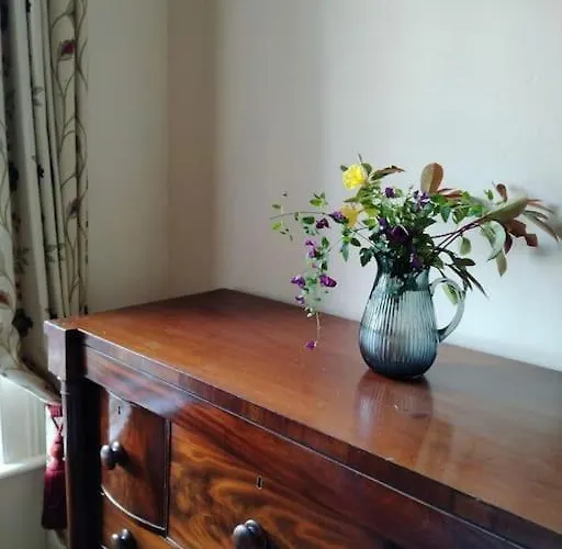 Jenkinstown Castle House